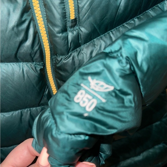 L.L. Bean Men's Green Goose Down filled Puffer Jacket XL outdoor winter hiking - Picture 7 of 14